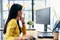 Bootcamps vs university for tech